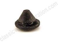 Gummiknapp hatthylla