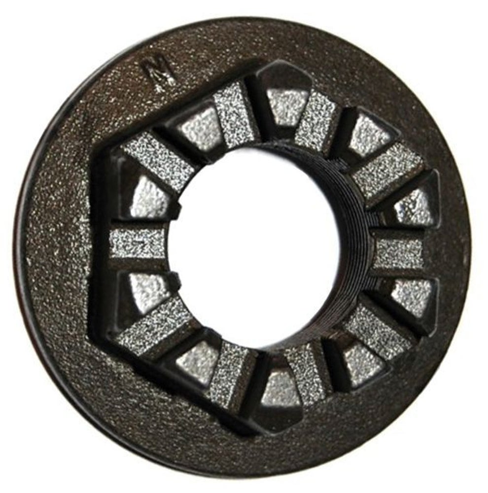 Mutter bromsnav fram M18