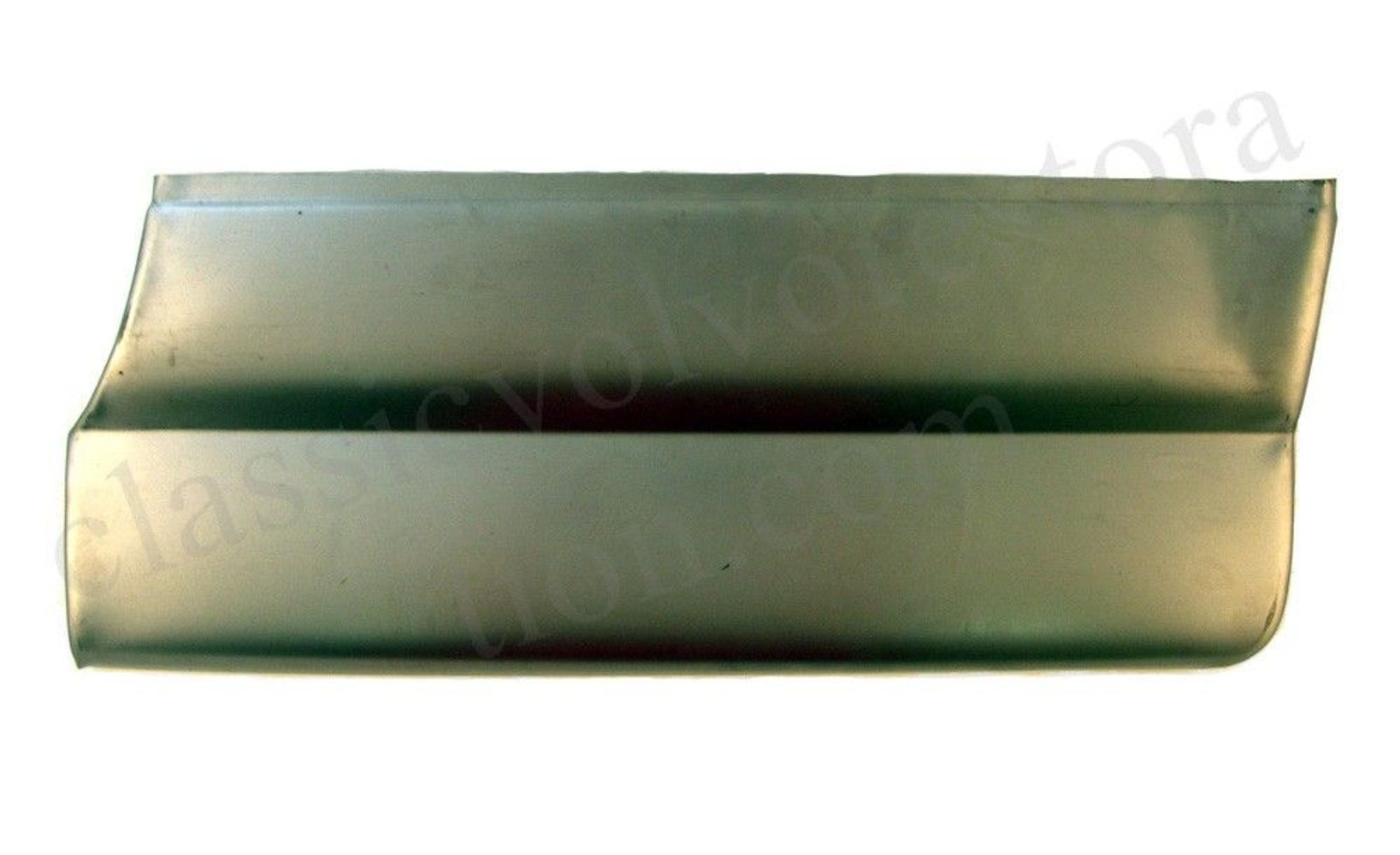 Panel framför bakhjul vänster