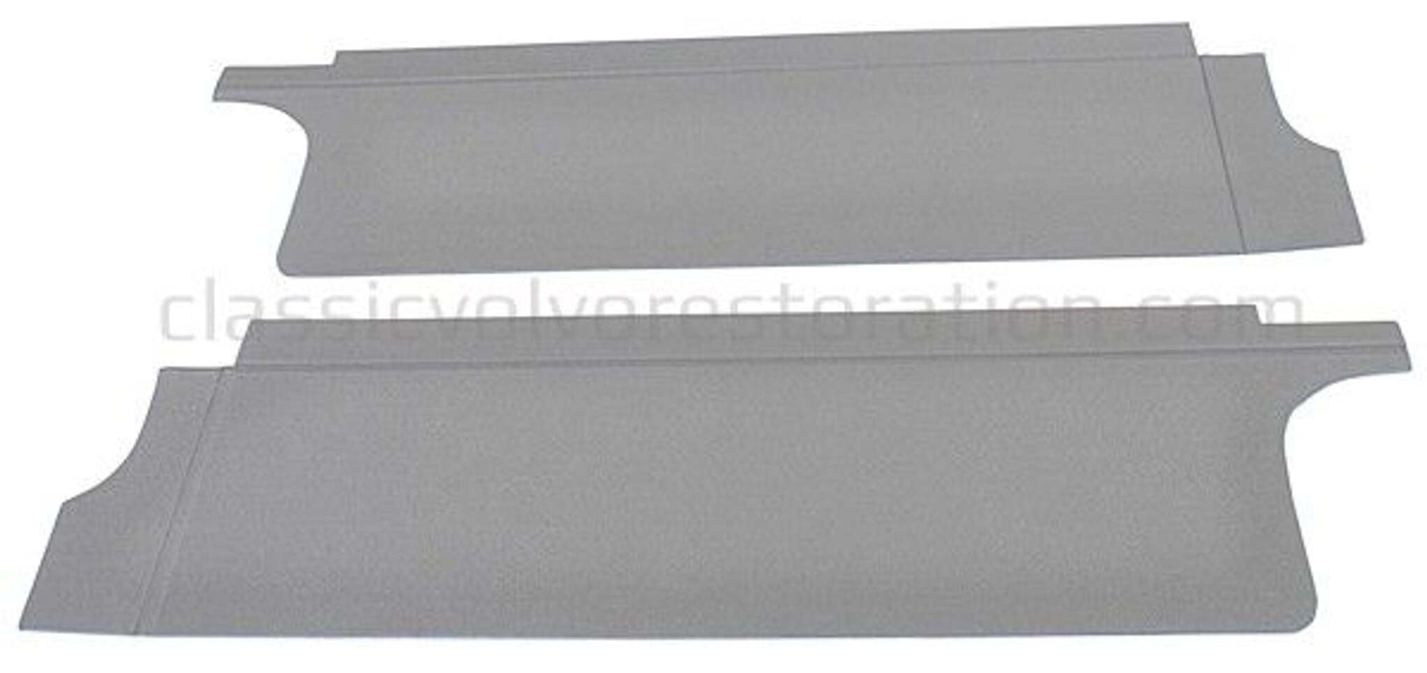 Papp under baksäte grå